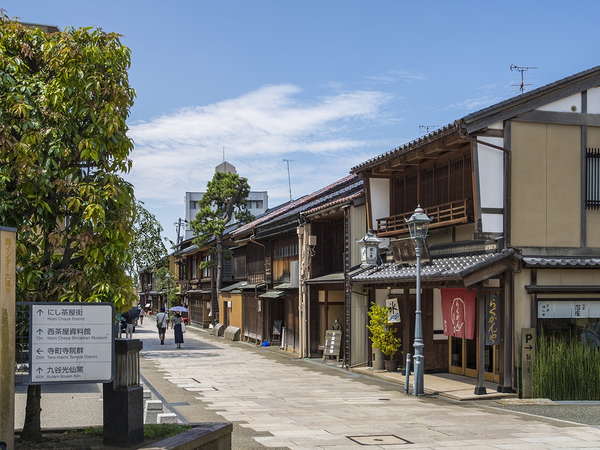 趣のある町並みを楽しむ